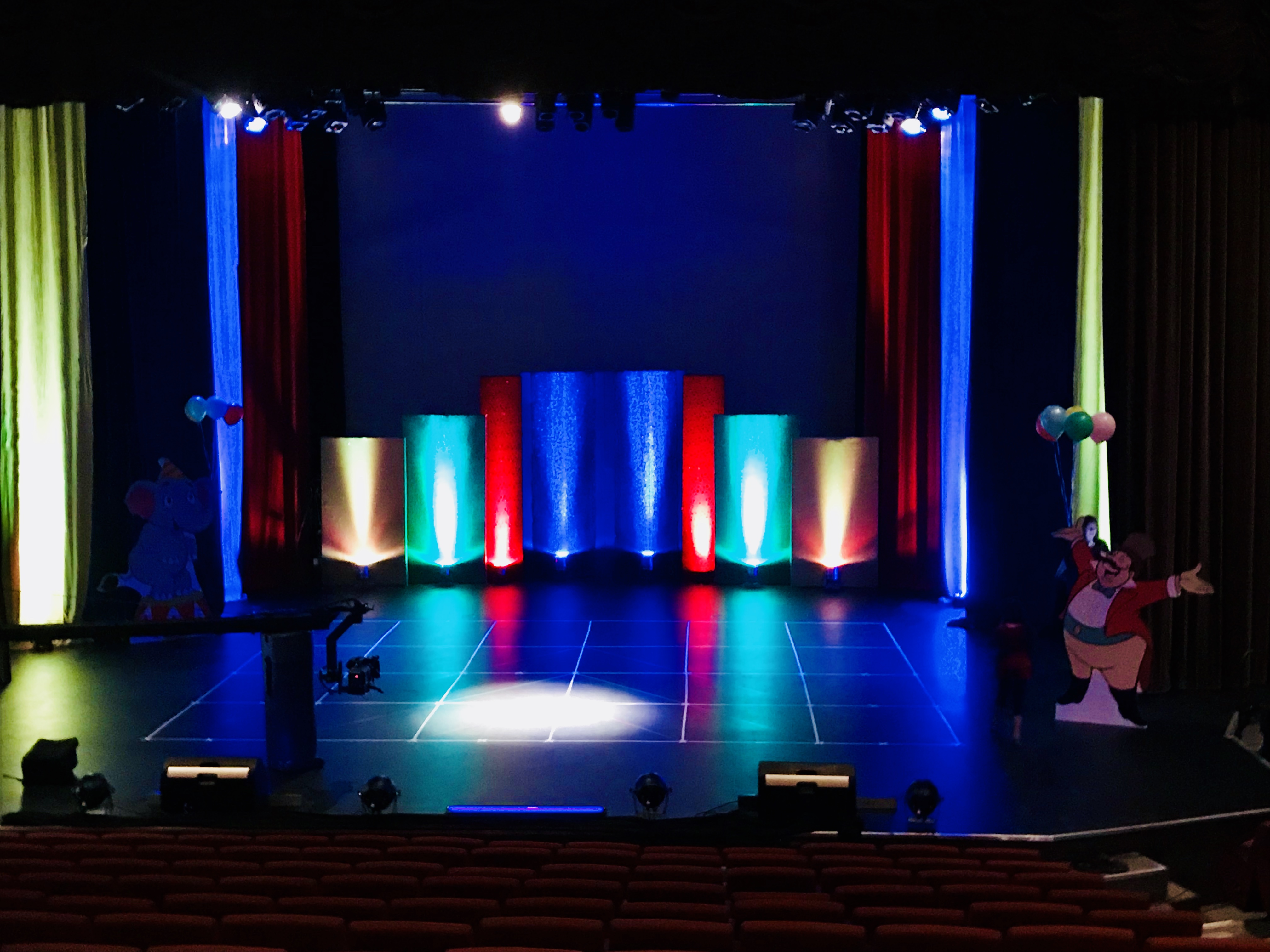 Outdoor event lighting hire